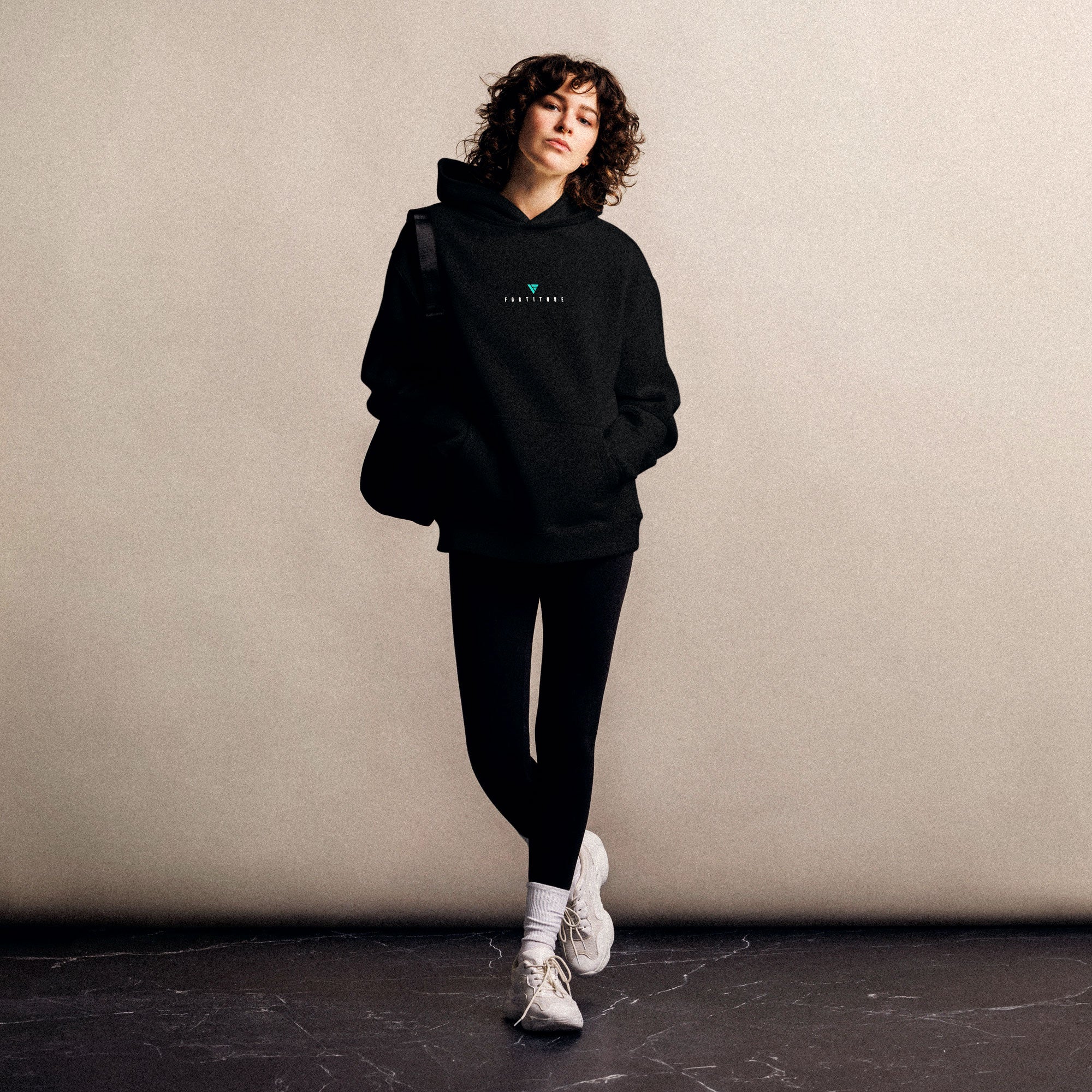 Oversized Hoodie – Black