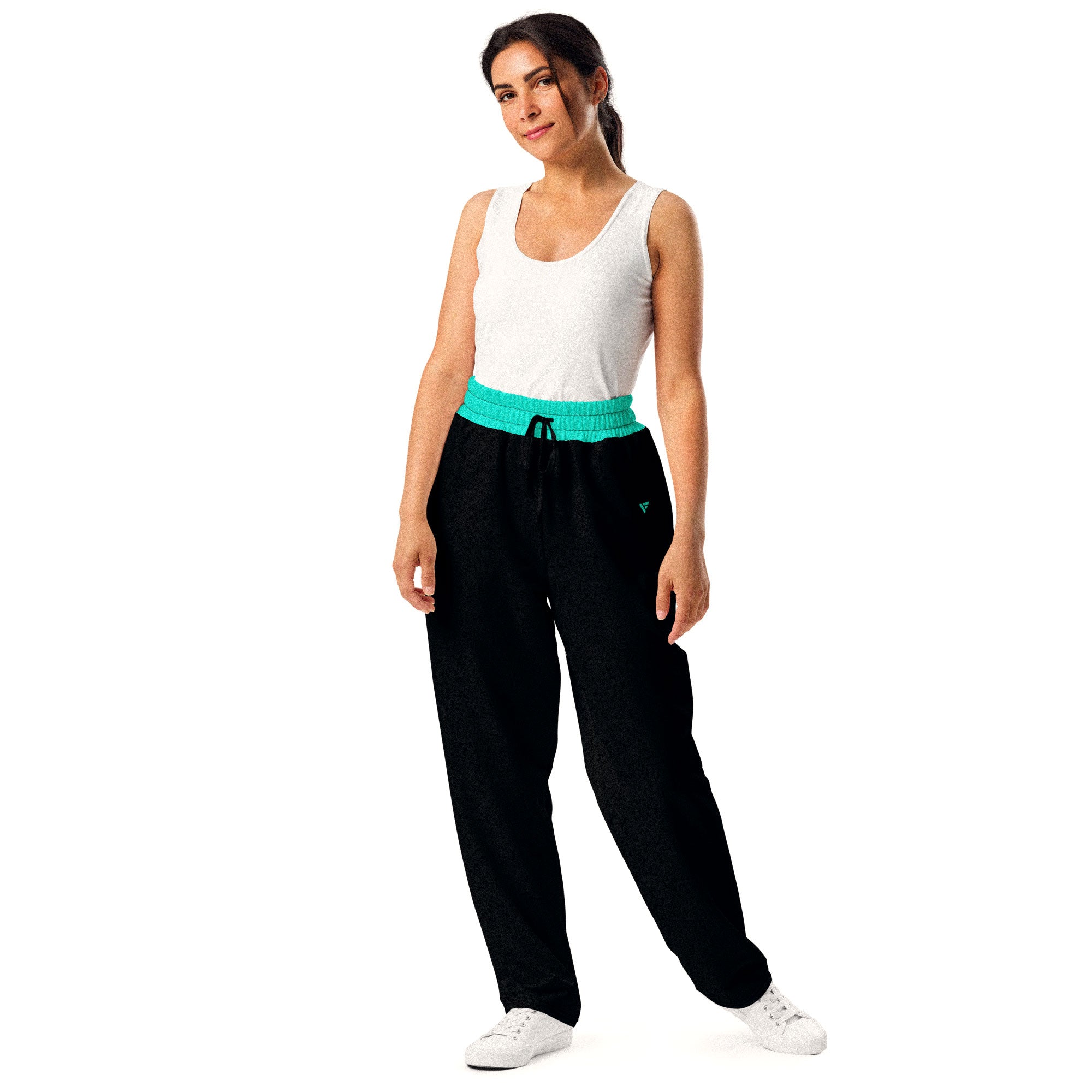 Wide-Leg Joggers – Black